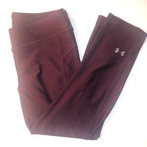 Under Armor Cropped Maroon Leggings